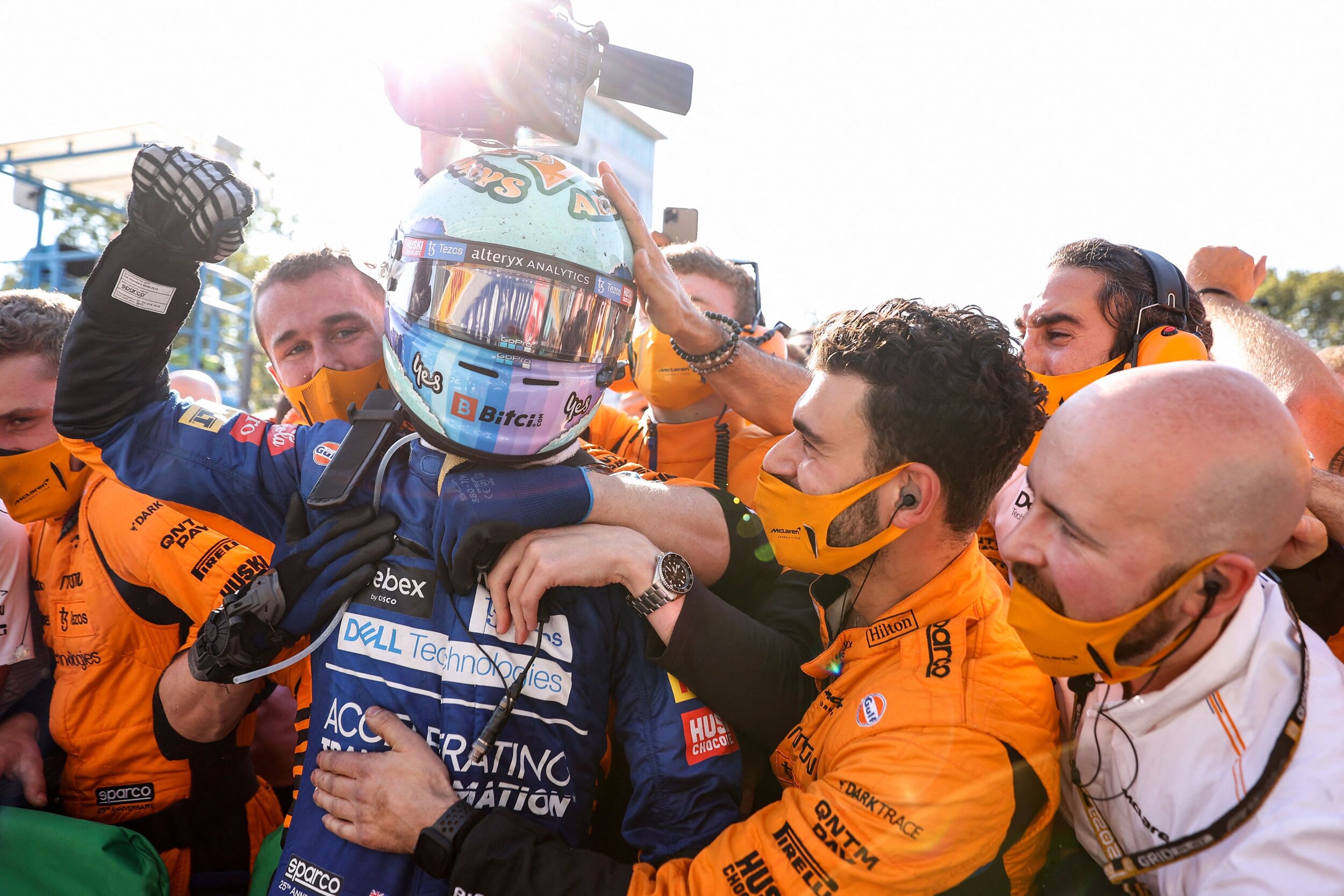 Daniel Ricciardo celebrates his first victory with McLaren. (F1/Twitter)