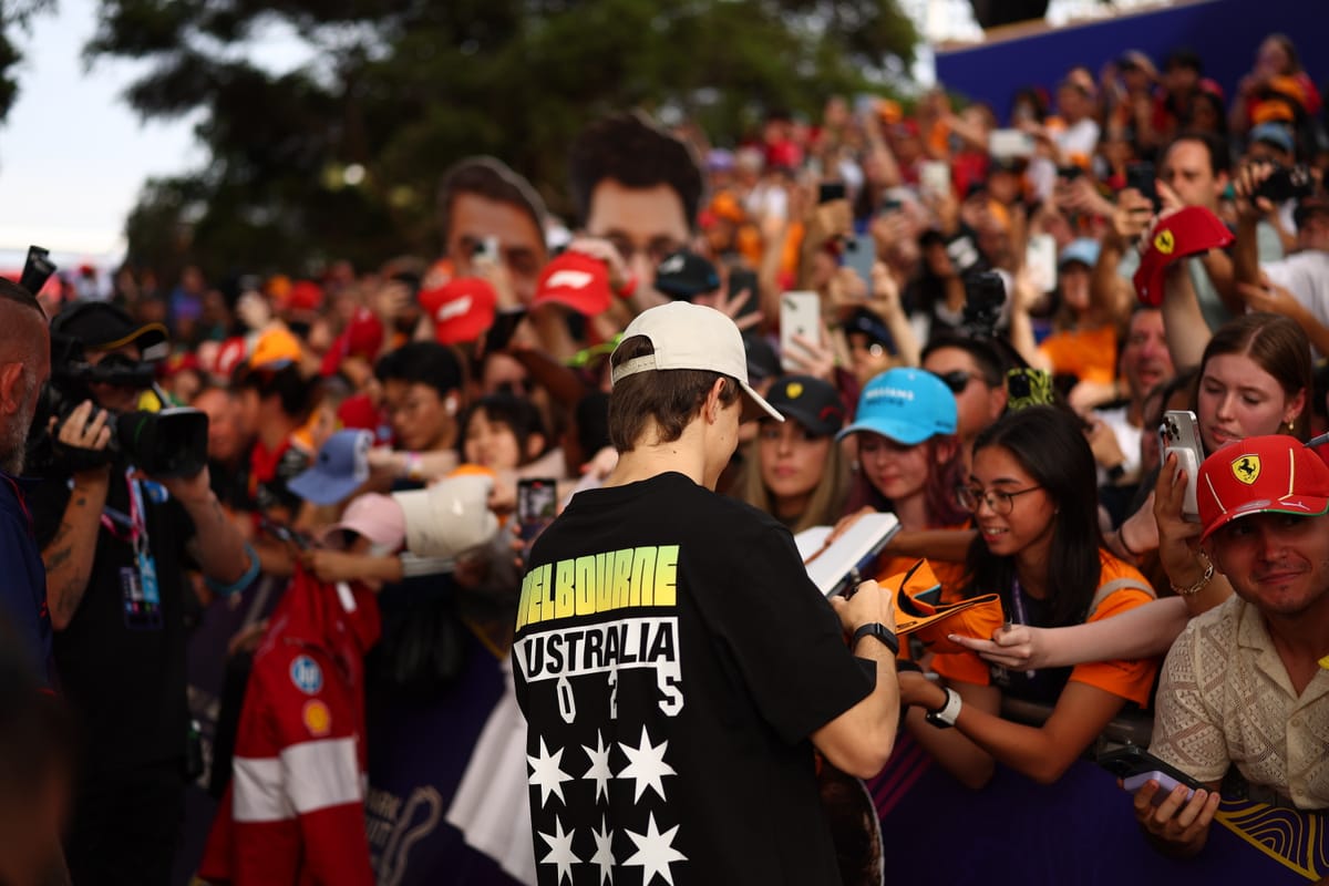 Record Saturday crowd for 2025 Australian Grand Prix