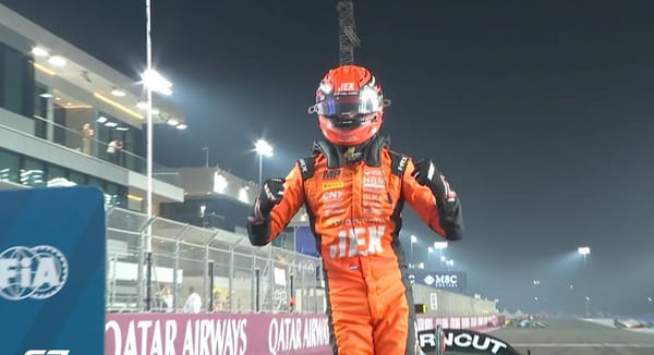 Richard Verschoor wins frantic Qatar F2 sprint