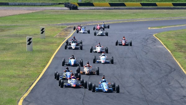 Formula Ford confirms Supercars support slot in Tasmania