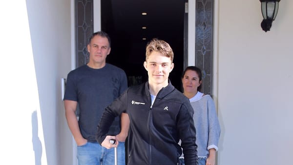 Oscar Piastri granted exemption to return to UK for FIA Formula 3